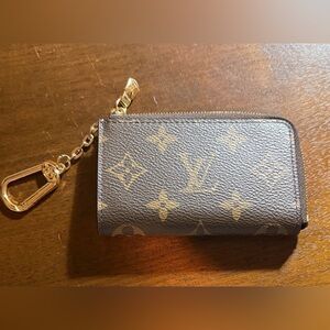 Card and key pouch